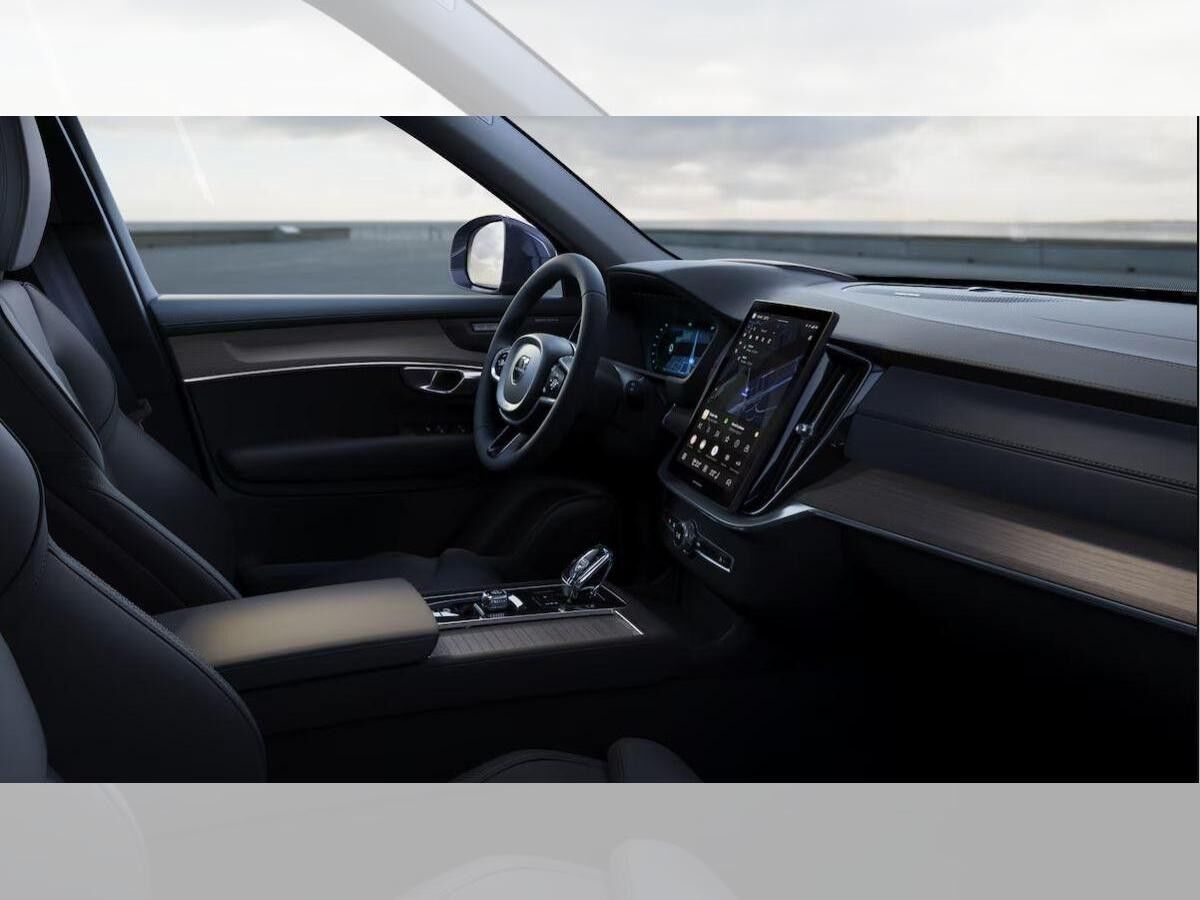 Volvo XC90 Plus Bright XC90 Plus, T8 AWD Plug-in Hybrid, Elektrisch/Benzin, Bright, 7 Sitze