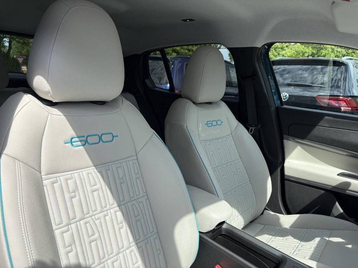 Fiat 600e 600 e (365)