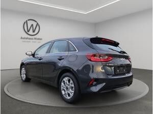Kia Ceed 1,5 T-GDI DCT Vision Klimaaut ACC Navi SHZ