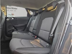 Kia Ceed 1,5 T-GDI DCT Vision Klimaaut ACC Navi SHZ