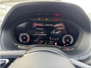 Audi Q2 S line 35 TDI S tronic Standheizung