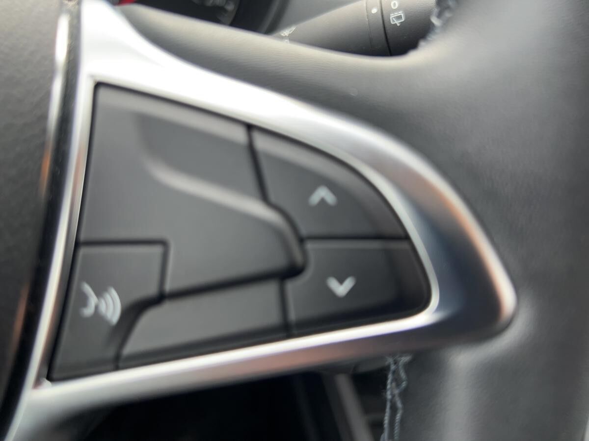 Dacia Duster II 1.0 TCe 100 LPG Kamera Sitzheizung