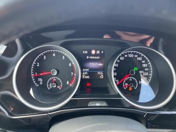 Volkswagen Touran 1.5 TSI Highline Automatik