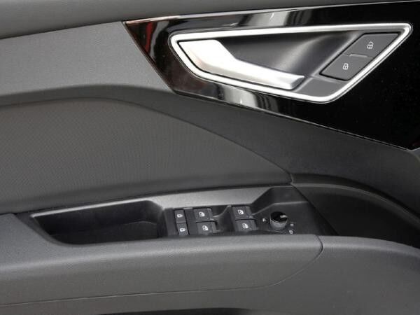Audi Q4 e-tron 55 Q S line GWP 21"|ASL|Matrix|MMI PRO