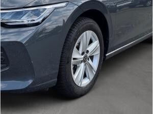 Volkswagen Golf Variant VIII Life 1.5 TSI LED Navi AHK Climatronic Sitzheizung