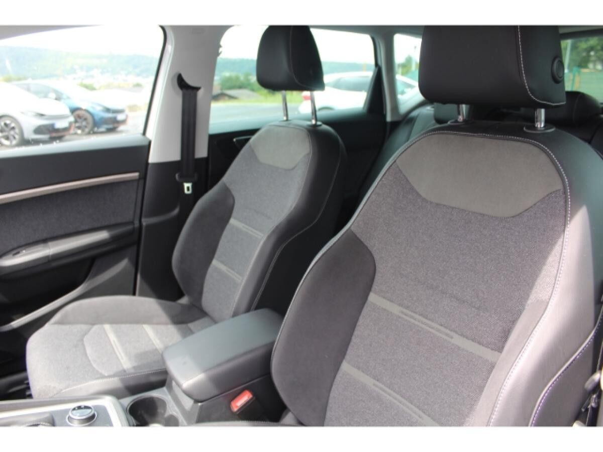 Seat Ateca 1.5 TSI DSG Xperience NAVI AHK LED KAMERA SHZ GRA_17