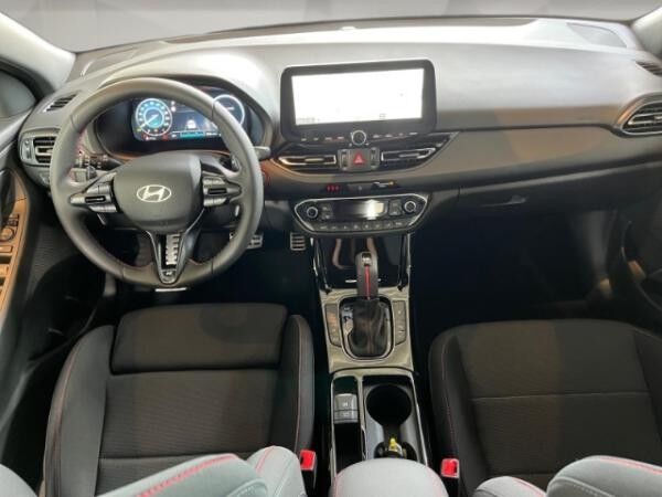 Hyundai i30 1.5 N Line🚀| Panorama | LED | Rückfahrkamera | Navi | Klimaauto. | ISOFIX