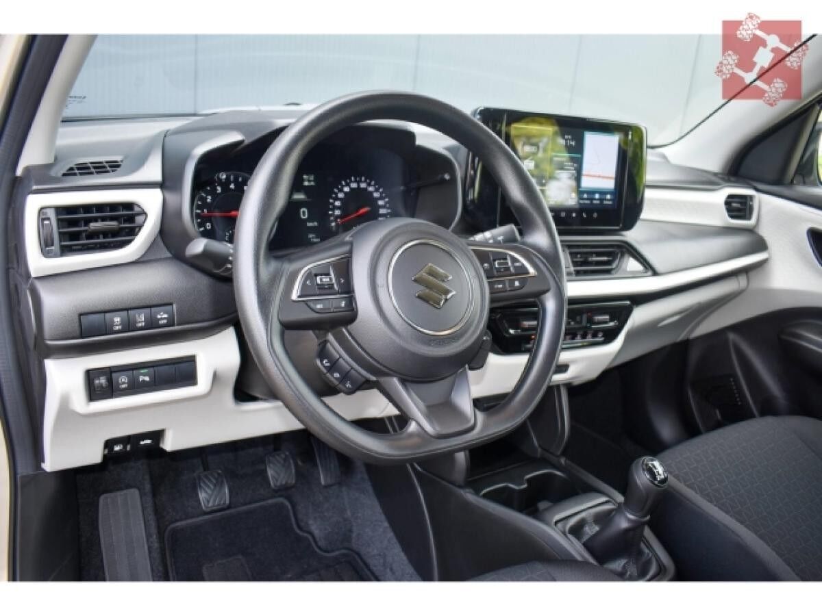 Suzuki Swift Club 1.2l Hybrid Navi LED ACC Apple DAB