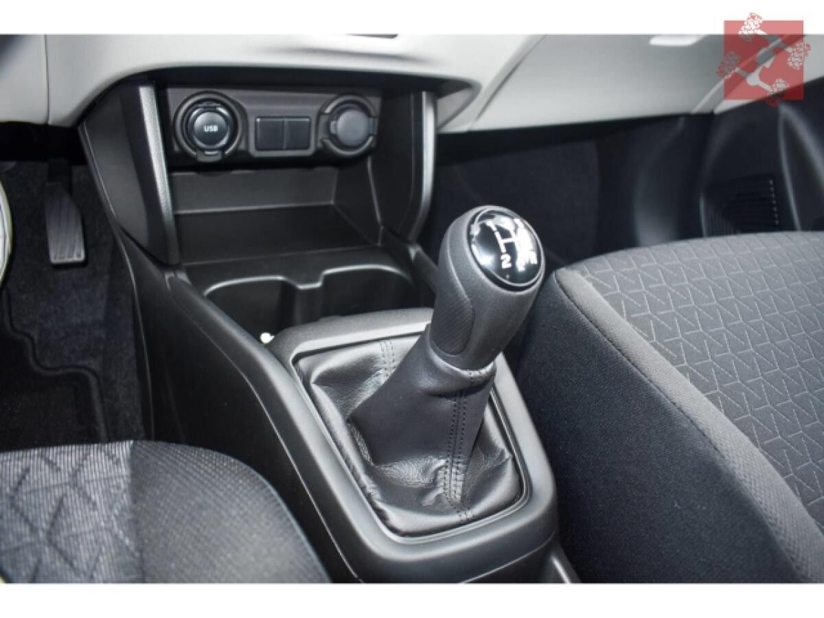 Suzuki Swift Club 1.2l Hybrid Navi LED ACC Apple DAB