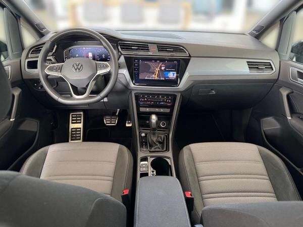 Volkswagen Touran R-Line 2,0 TDI DSG*NAV*STZHZG*AHK*ACC*KEYLESS*