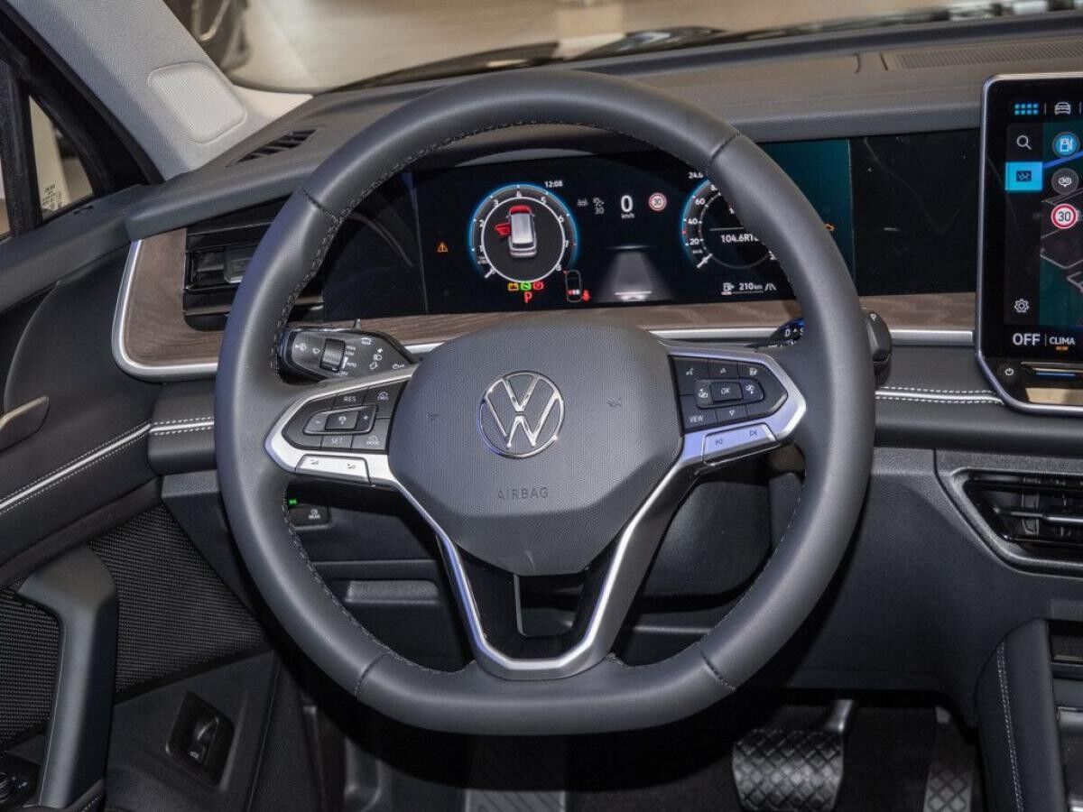 Volkswagen Tayron Elegance 2,0 l TSI 4M DSG *BIS 31.12.*🏷️