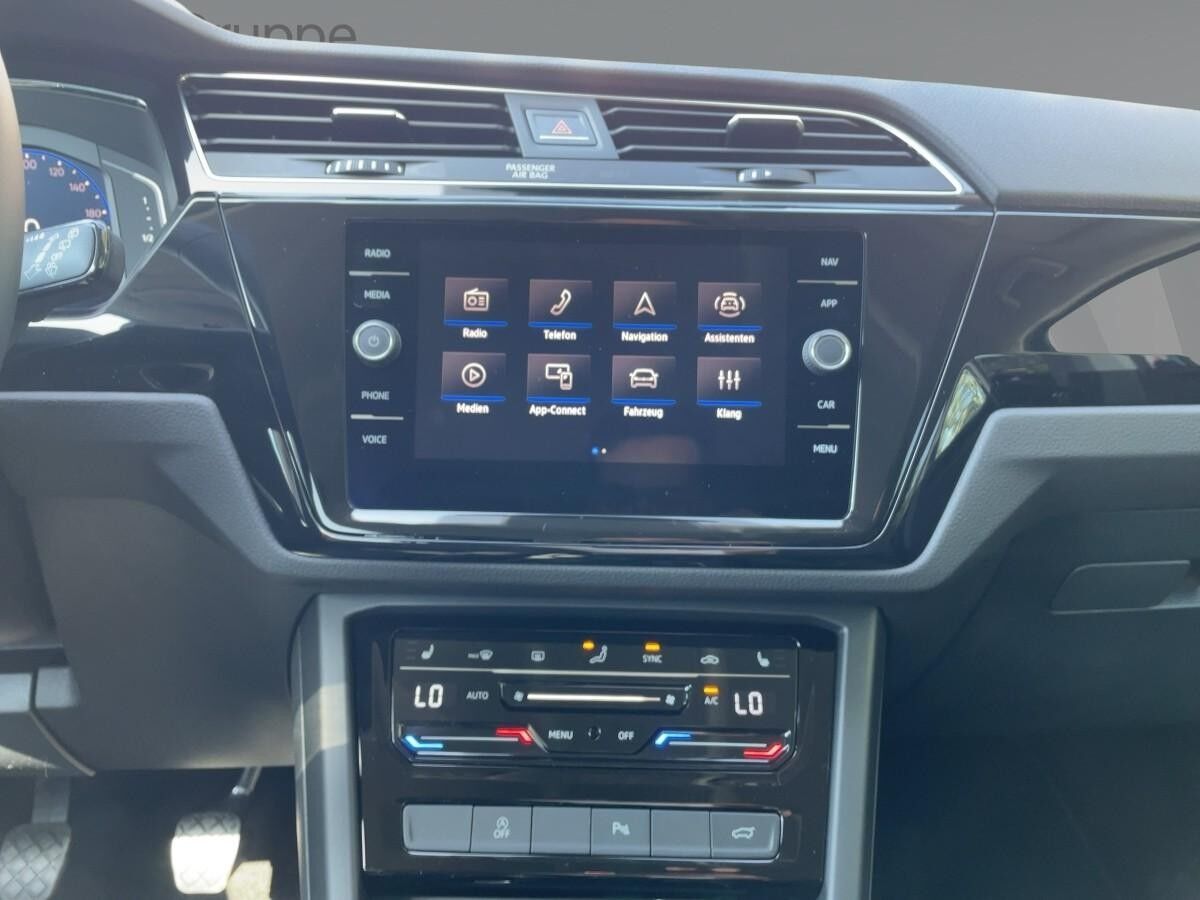 Volkswagen Touran Highline ***ab mtl. 149€*** 1,5 TSI NAVI LED KAMERA SHZ APP-CONNECT