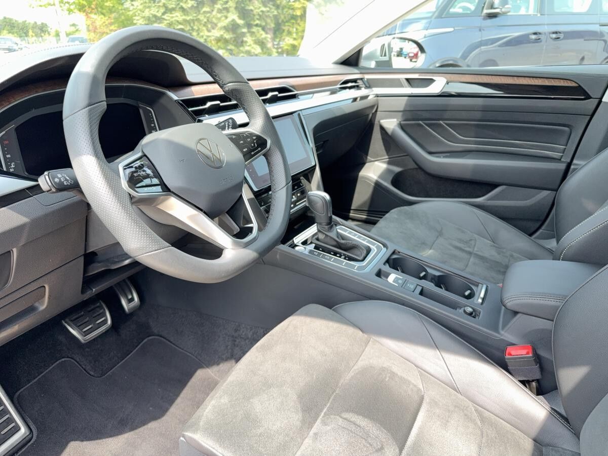 Volkswagen Arteon SB Elegance TSi DSG Keyless Access Black