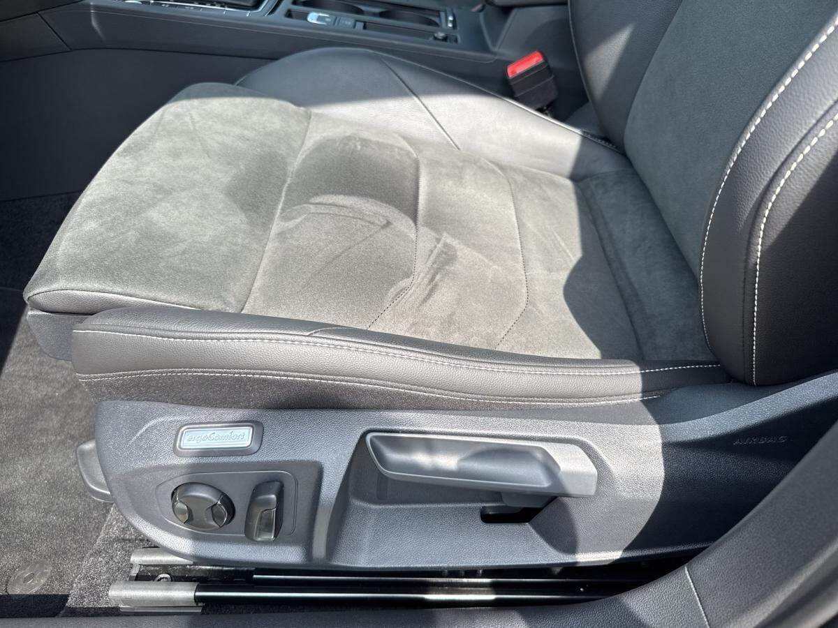 Volkswagen Arteon SB Elegance TSi DSG Keyless Access Black