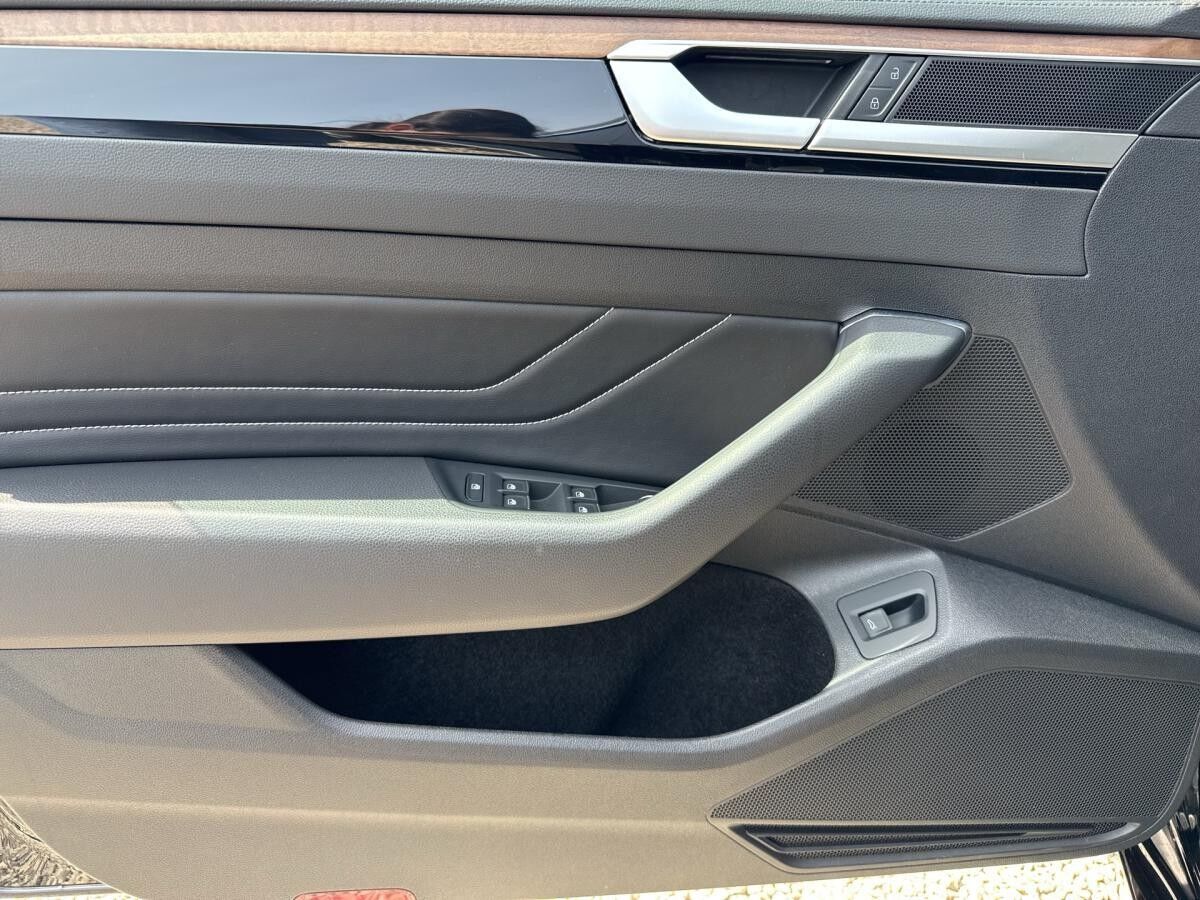 Volkswagen Arteon SB Elegance TSi DSG Keyless Access Black