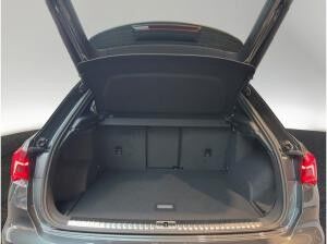 Audi Q3 S line 35 TFSI S tronic #MenschenmitBehinderung #Berufsträger # Berufsständische Verbände