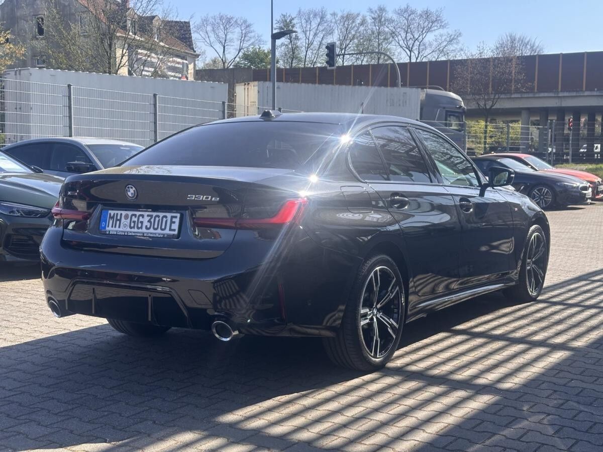 BMW 330 e xDrive M Sport //Leas.ab EUR499,- inkl.o.SZ