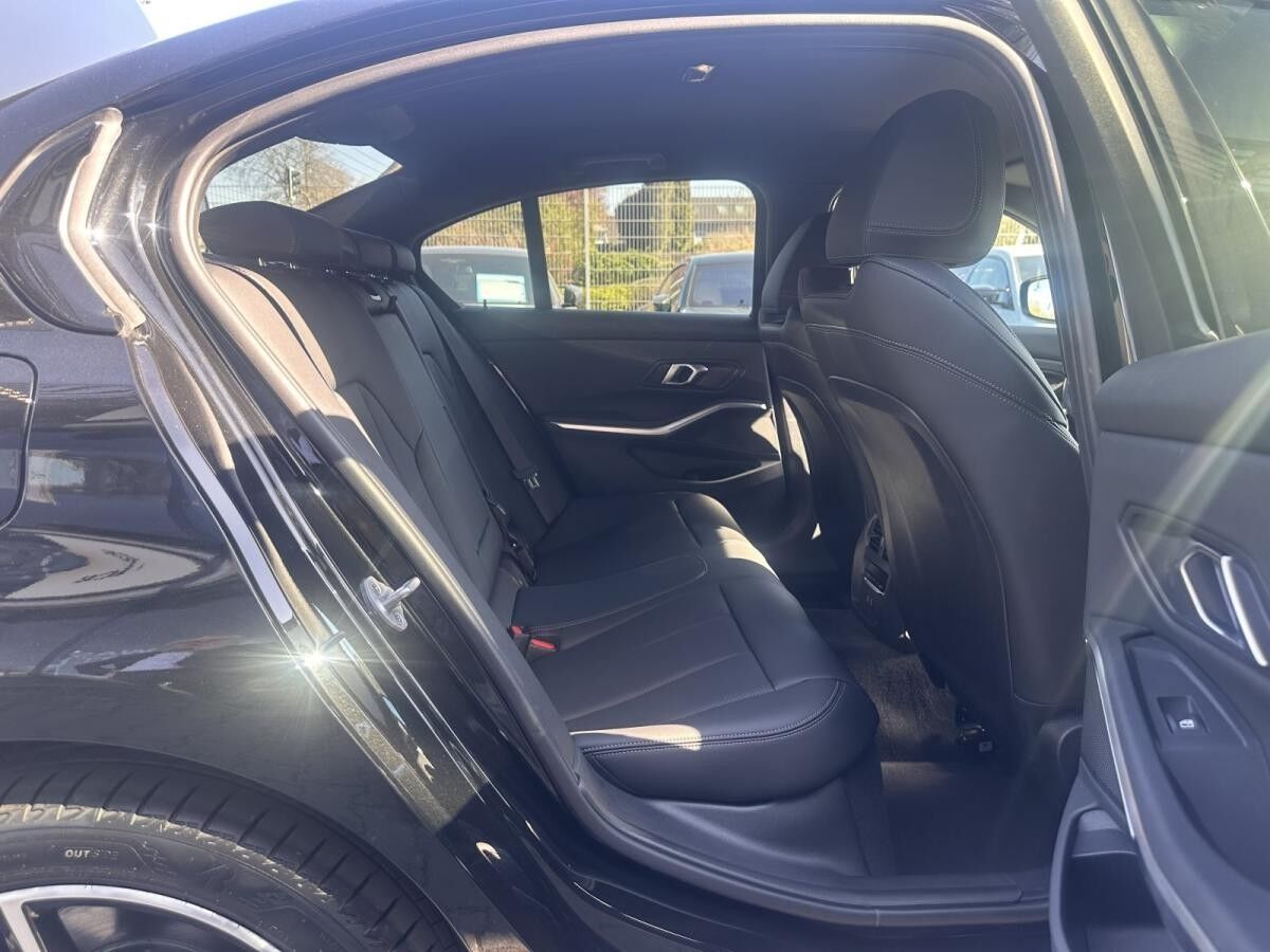 BMW 330 e xDrive M Sport //Leas.ab EUR499,- inkl.o.SZ