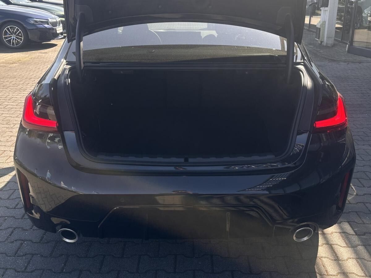 BMW 330 e xDrive M Sport //Leas.ab EUR499,- inkl.o.SZ