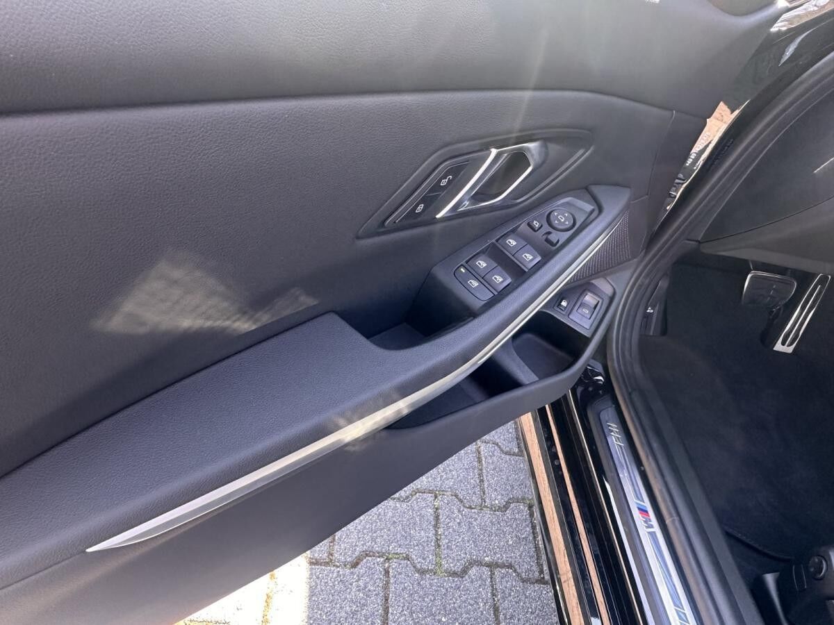 BMW 330 e xDrive M Sport //Leas.ab EUR499,- inkl.o.SZ