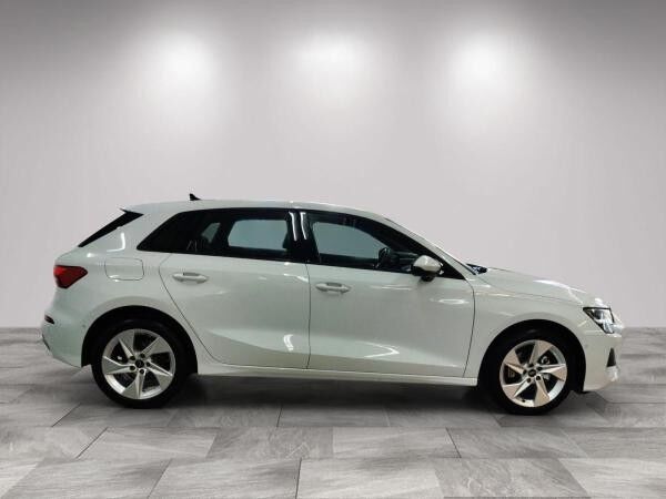 Audi A3 Sportback Advanced 30 TDI AHK/vC+/Nav+/01.30Garantie