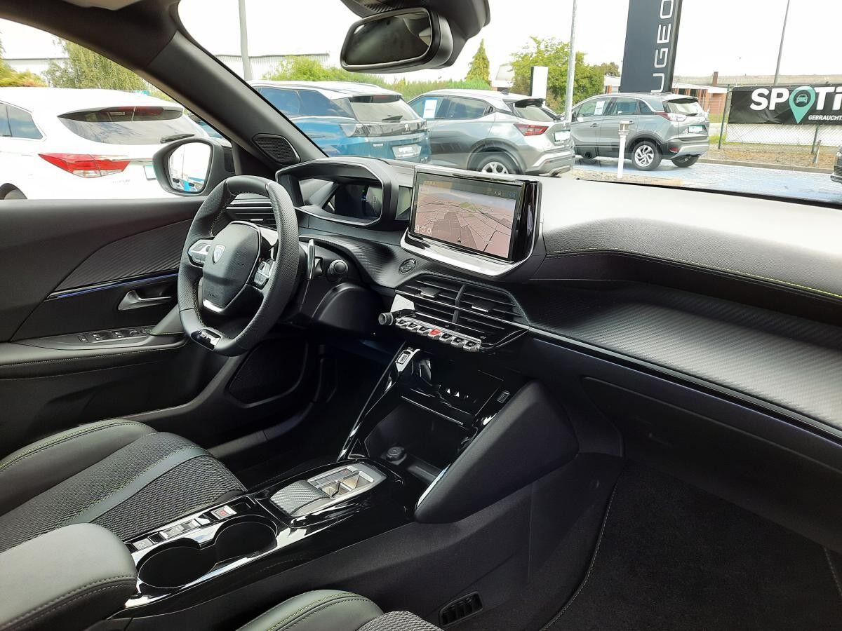 Peugeot 2008 GT  e-DSC