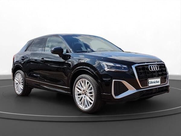 Audi Q2 35 TDI S-LINE+MATRIX+KAMERA+AHK+GRA+KEYLESS