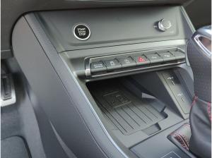 Audi Q3 40 TDI QUATTRO+S-LINE+AHK+NAVI+KAMERA+LED