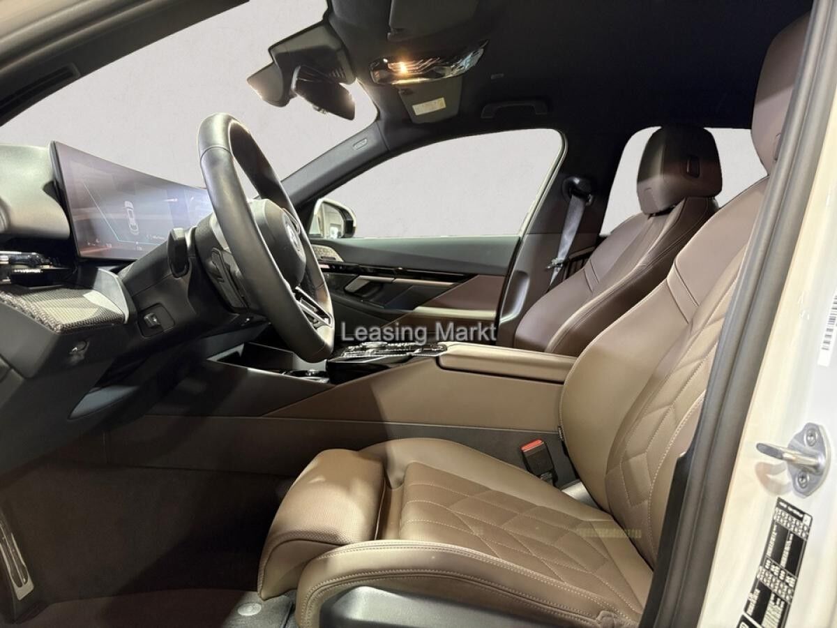 BMW 540 d xDrive Touring M Sport / NP= 91.380,- / AHK