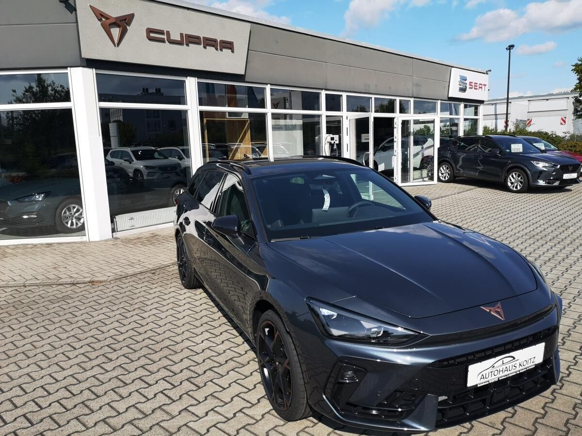 Cupra Leon 2.0 TSI 245 kW 4Drive VZ SENNHEISER HD-Matrix-LED
