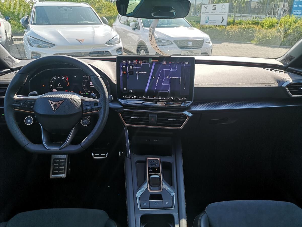 Cupra Leon 2.0 TSI 245 kW 4Drive VZ SENNHEISER HD-Matrix-LED