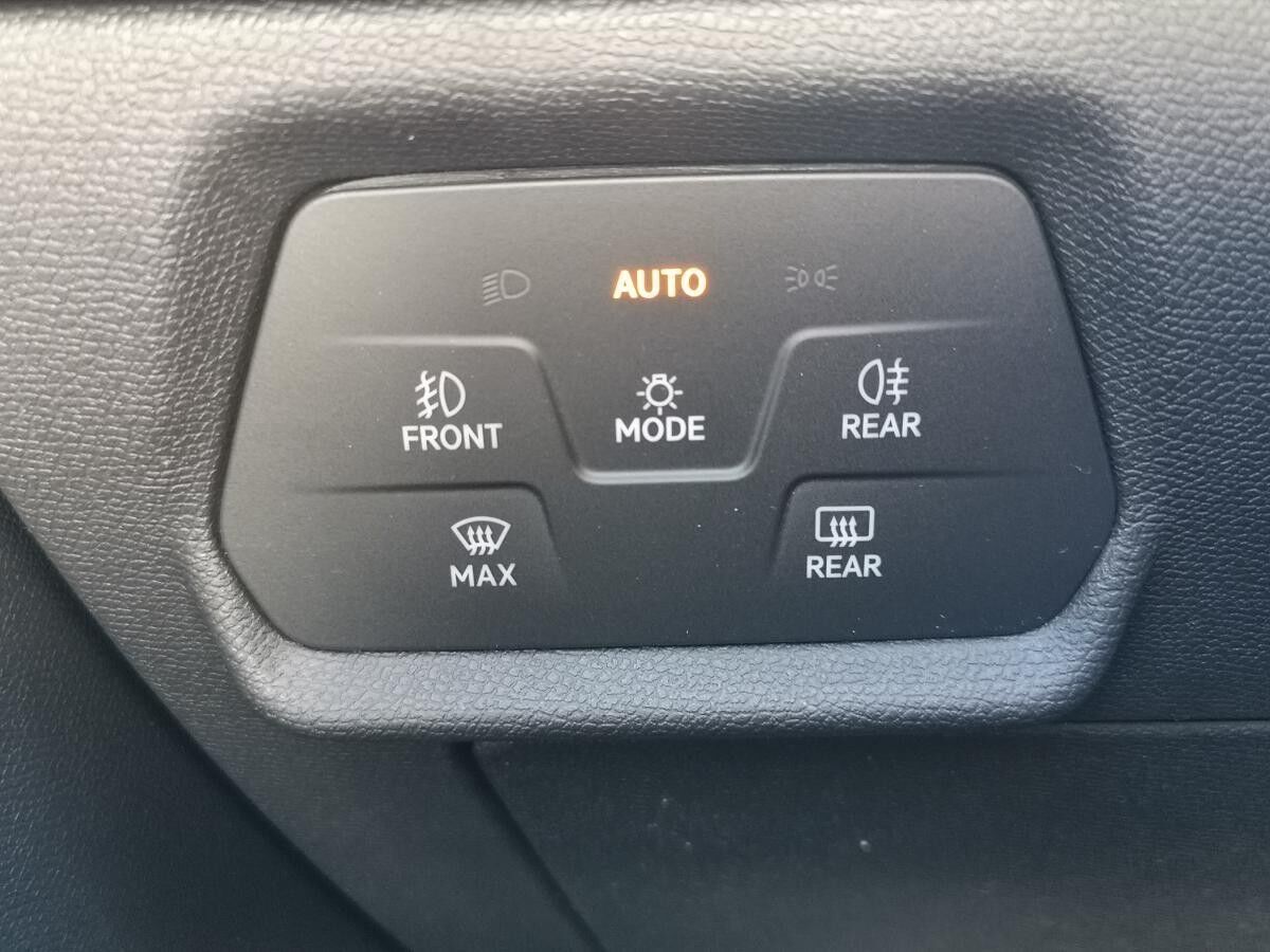 Cupra Leon 2.0 TSI 245 kW 4Drive VZ SENNHEISER HD-Matrix-LED