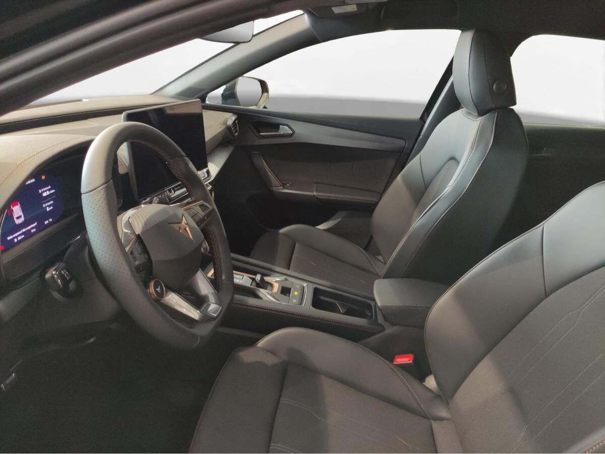 Cupra Leon 1.5 eTSI DSG Sitzheizung