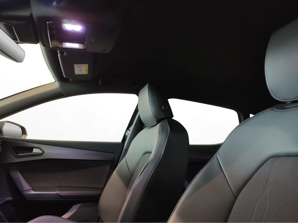 Cupra Leon 1.5 eTSI DSG Sitzheizung