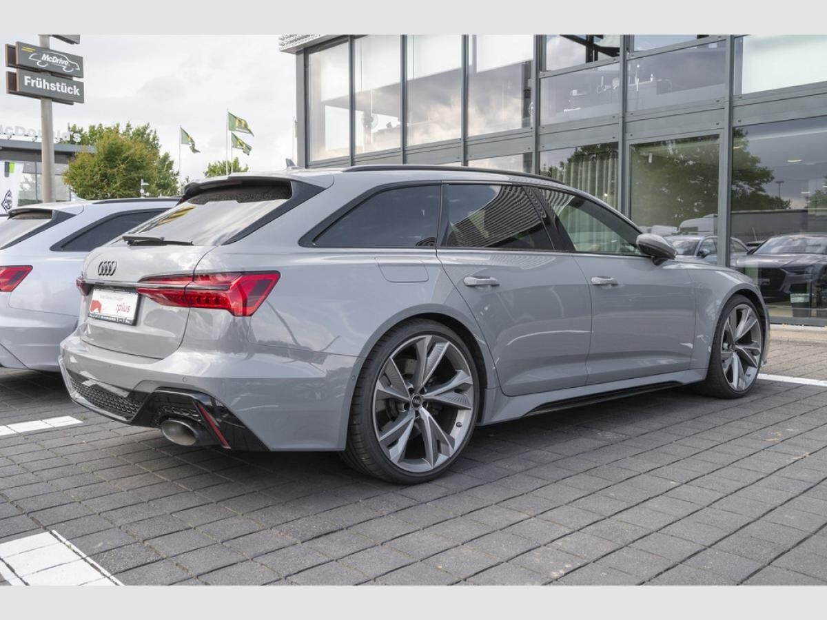 Audi RS6 Black+/B+O Advanced/RS-AGA/Pano/Laser/HuD/ACC/22Zoll/360°