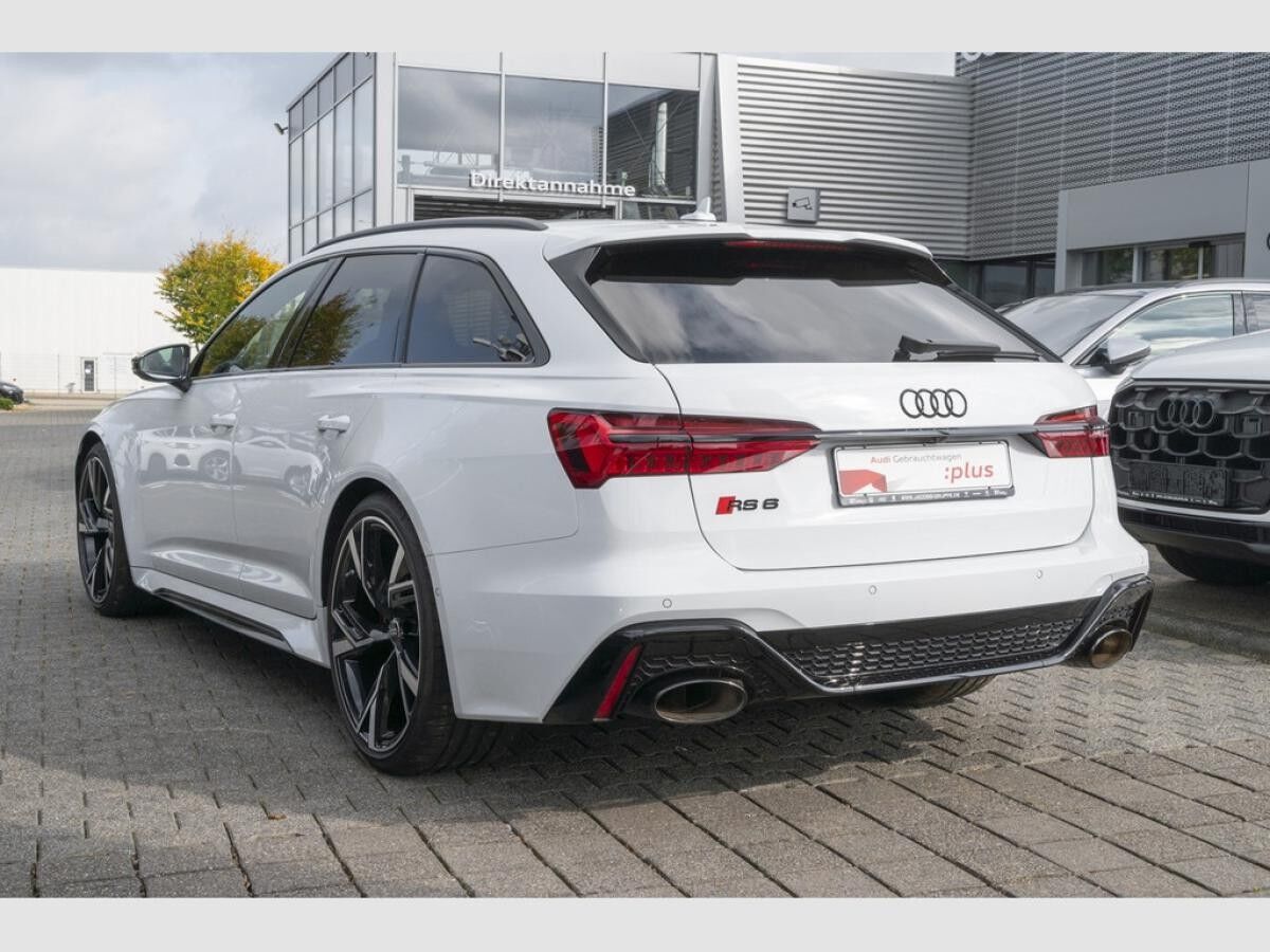 Audi RS6 performance B+O Advanced/RS-AGA/Pano/Laser/STHZ/HuD/AHK