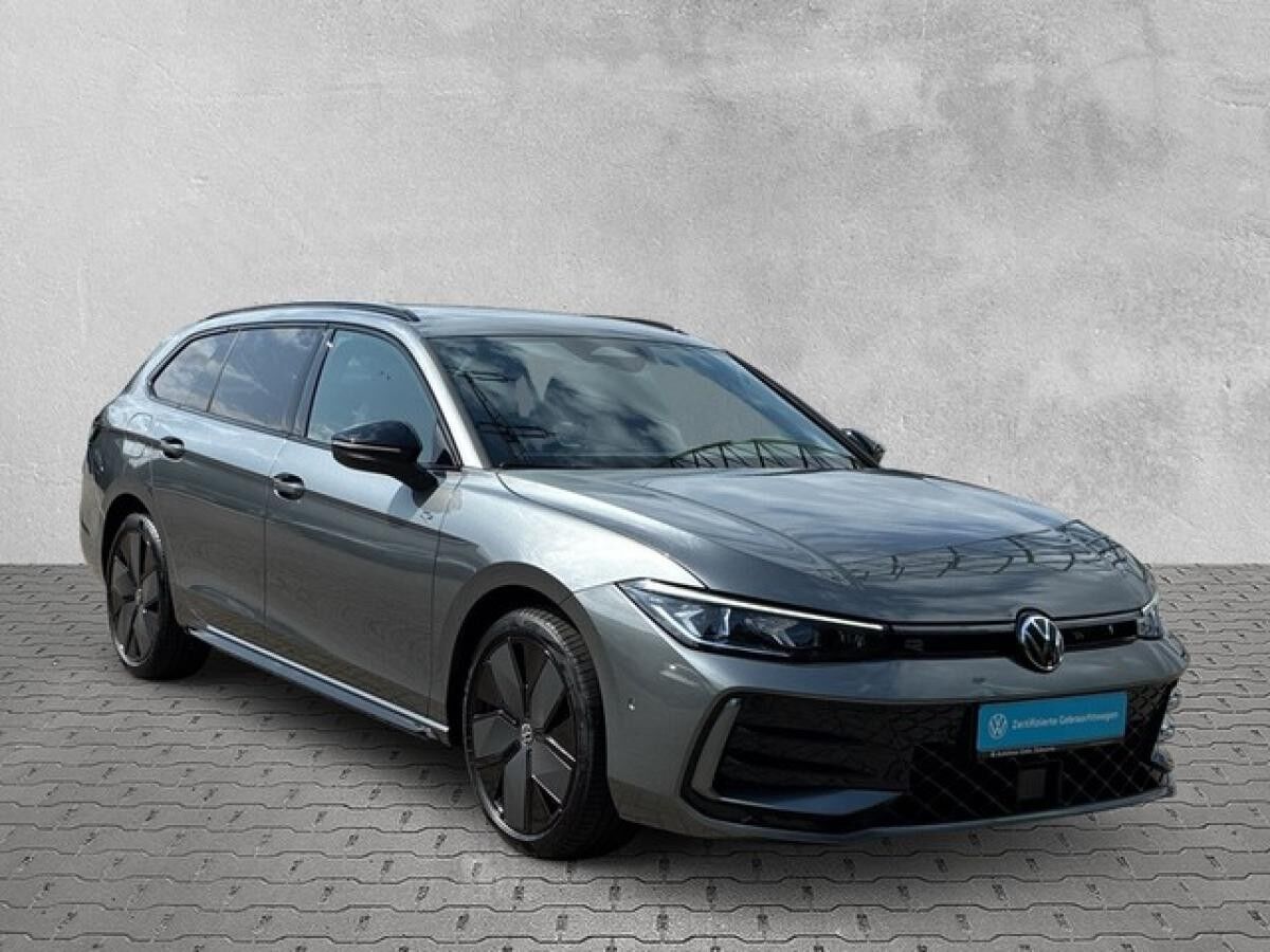 Volkswagen Passat Variant 1,5 TSI eHybrid R-Line AHK+NAVI+