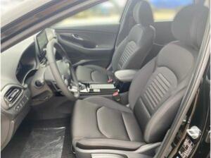 Hyundai i30 Kombi 1.5 T-GDI 48V-Hybrid DCT Advantage