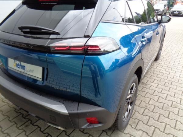Peugeot 2008 Hybrid 145 e-DSC Allure Navi Allwetterreifen