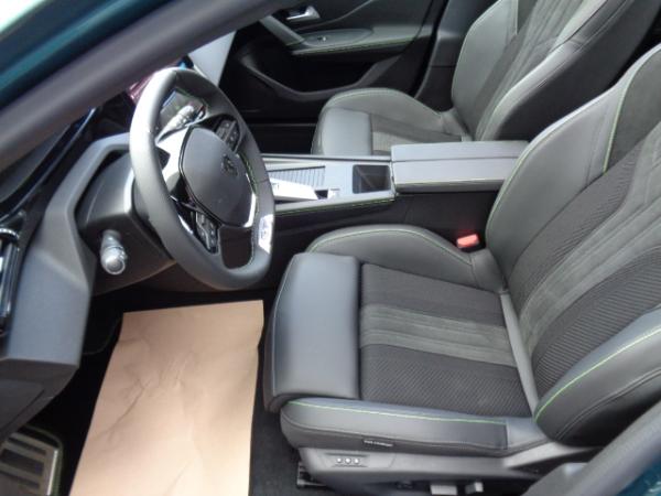 Peugeot 308 SW Hybrid 145e-DSC6 GT Alcantara, LED Matrix