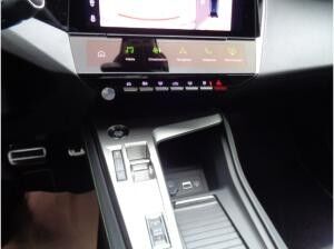 Peugeot 408 HYBRID 145 e-DSC6 GT E- Sitze Alcantara