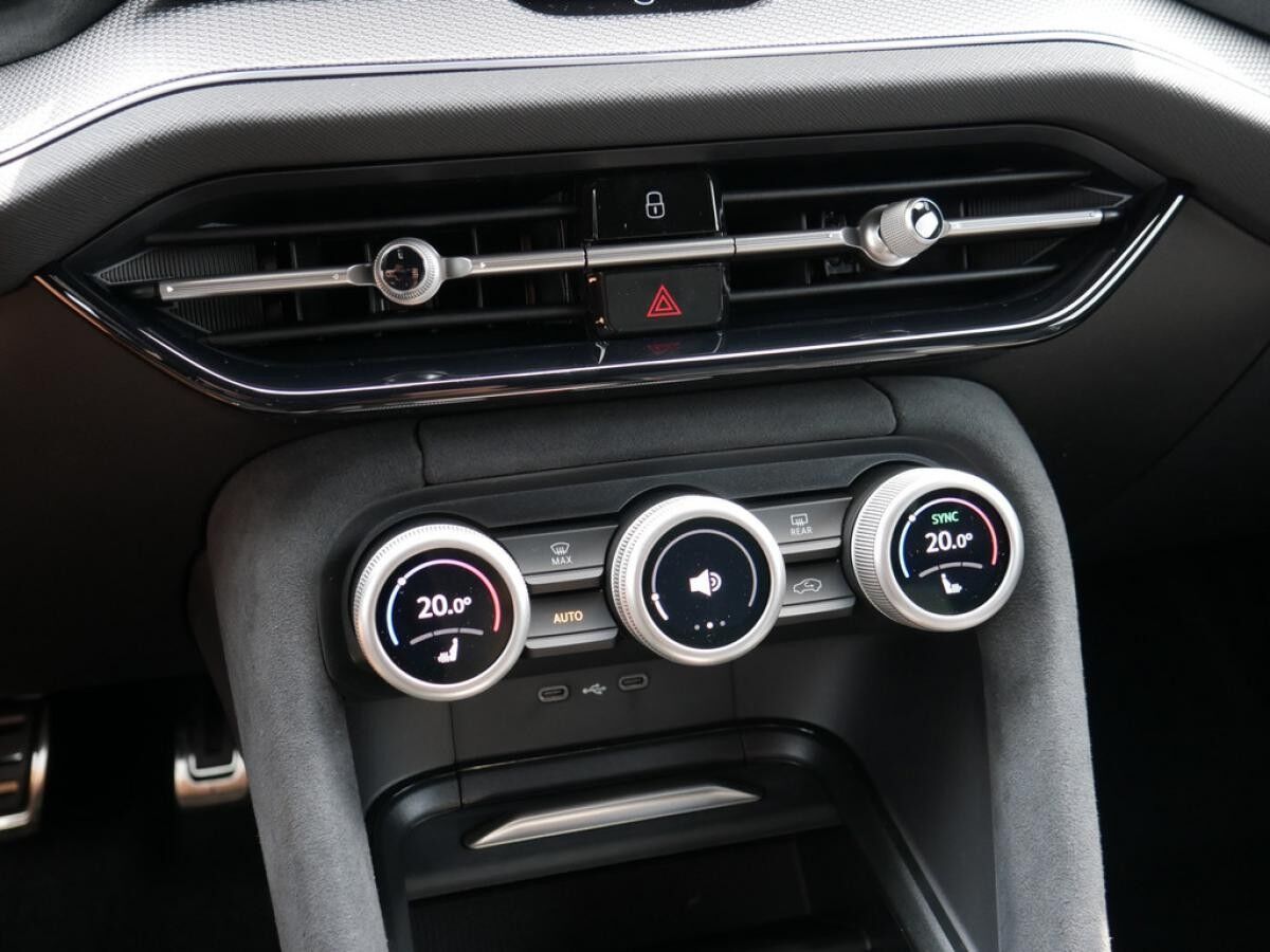 Skoda Kodiaq 2.0 TSI 4X4 KAMERA NAVI ACC HUD *842*