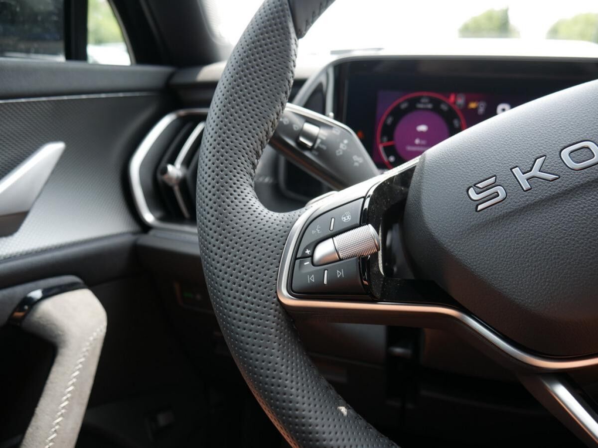 Skoda Kodiaq 2.0 TSI 4X4 KAMERA NAVI ACC HUD *842*