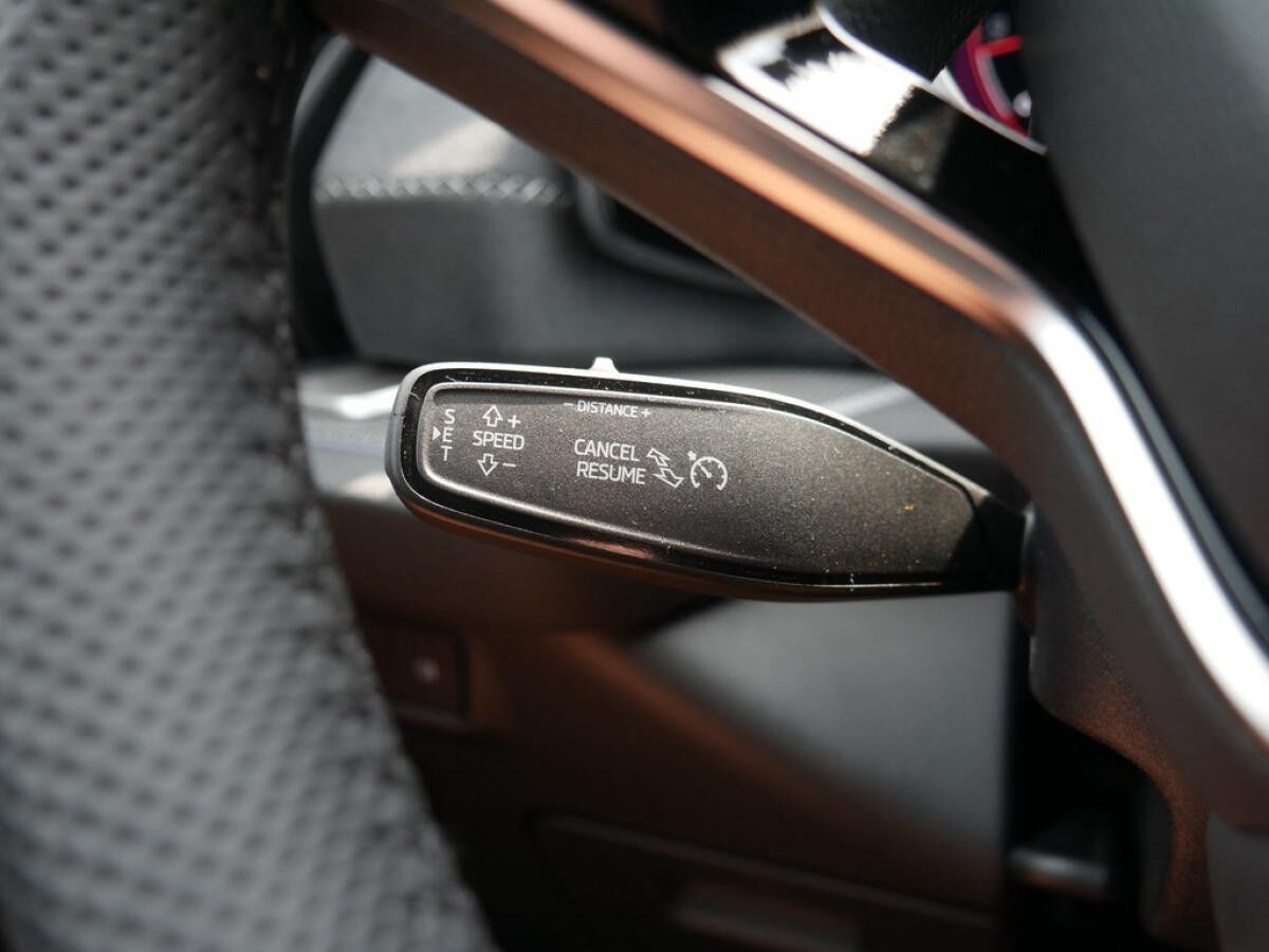 Skoda Kodiaq 2.0 TSI 4X4 KAMERA NAVI ACC HUD *842*