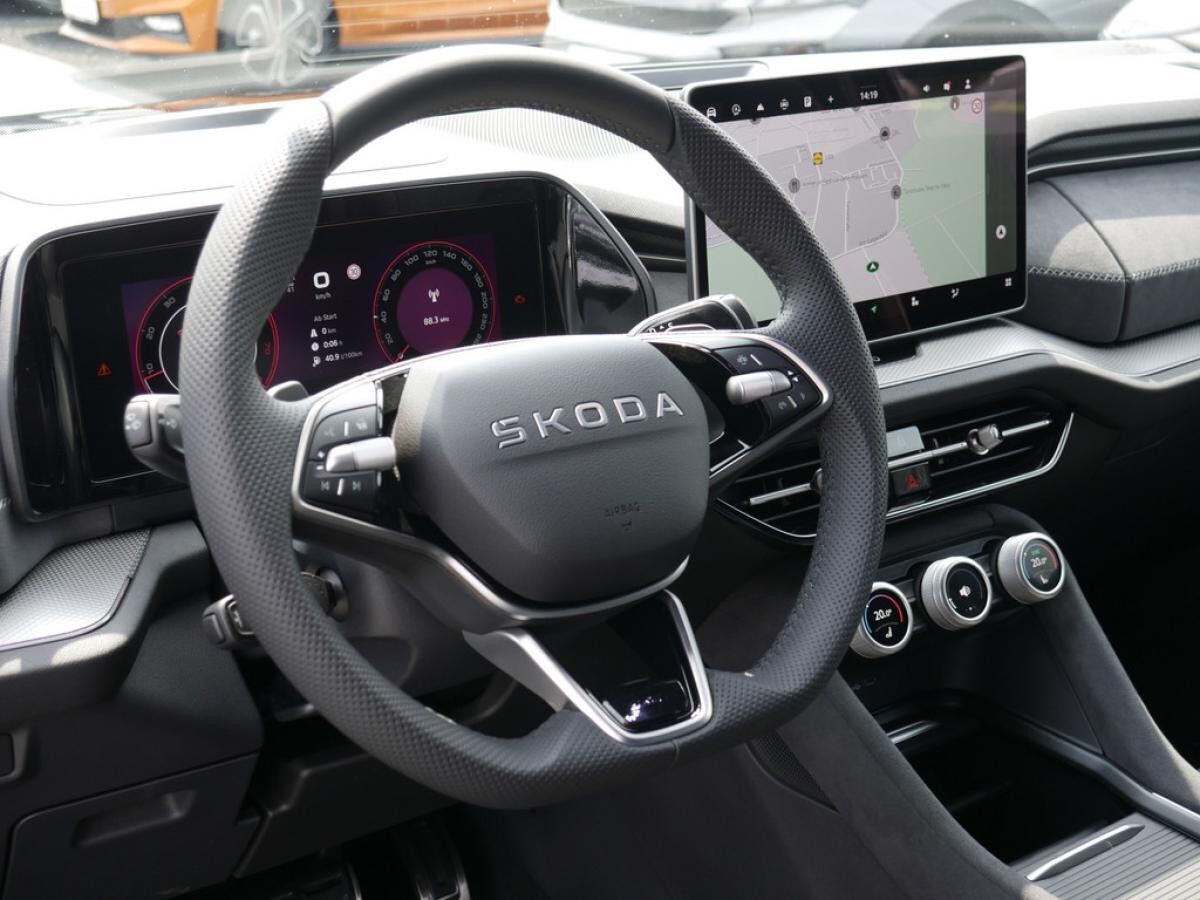 Skoda Kodiaq 2.0 TSI 4X4 KAMERA NAVI ACC HUD *842*