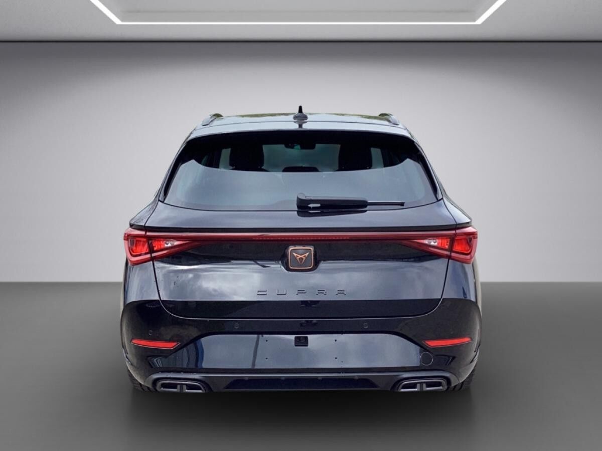 Cupra Leon Sportstourer 1.5 eTSI 7-Gang DSG *SOFORT VERF