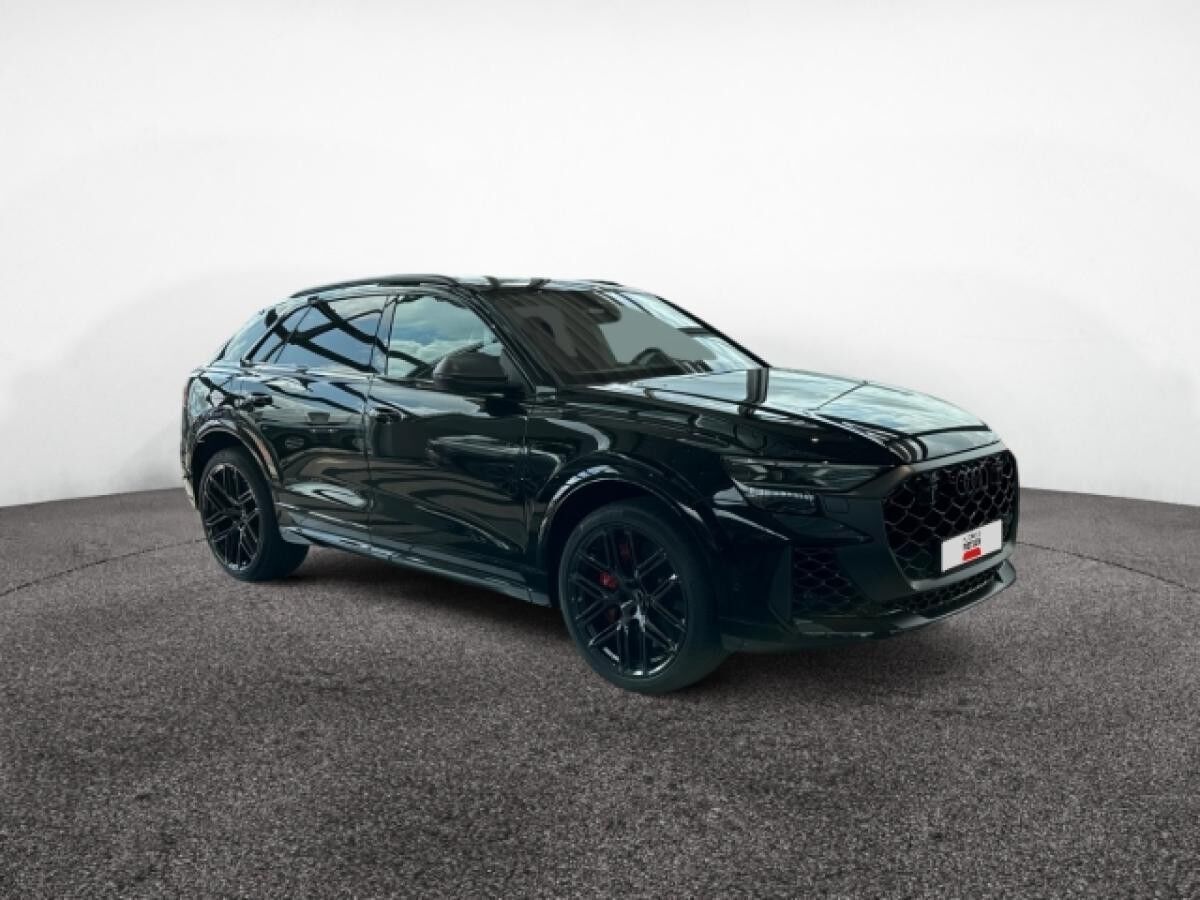 Audi RS Q8 performance B&O Laser 23"