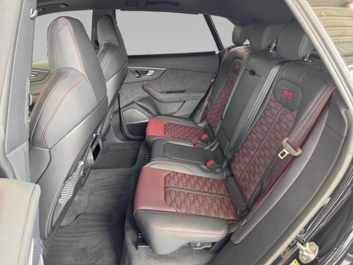 Audi RS Q8 performance B&O Laser 23"