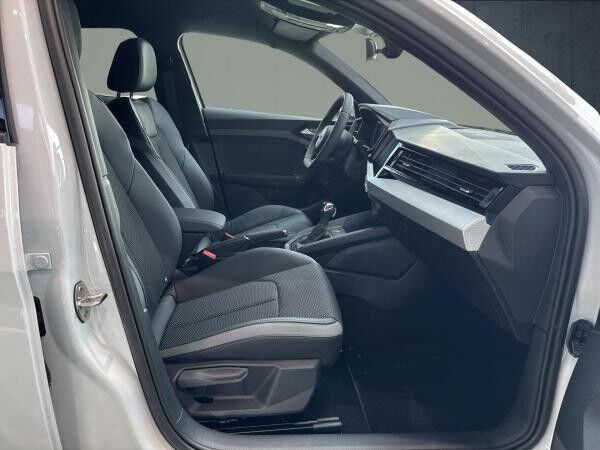 Audi A1 Sportback S-line TFSI ⇒ 207PS ⇒ Ambiente-Lichtpaket ⇒ Optikpaket Schwarz ⇒ SONOS Soundsystem