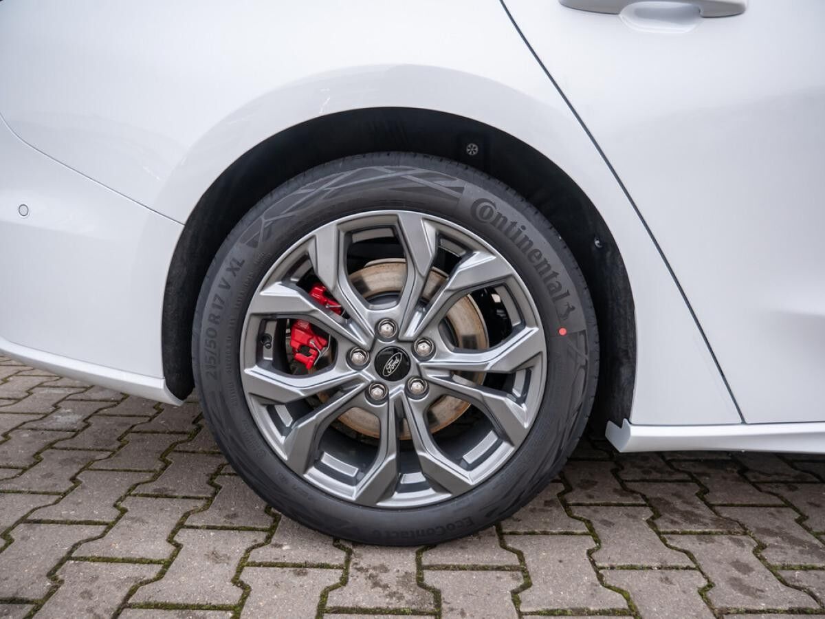 Ford Focus ST-LINE Turnier 1.0T MHEV LED*NAVI*FSH